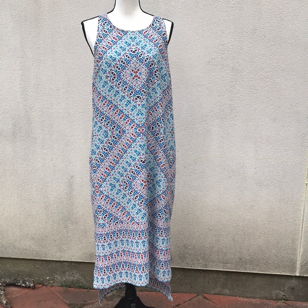 The limited lightweight long dress medium